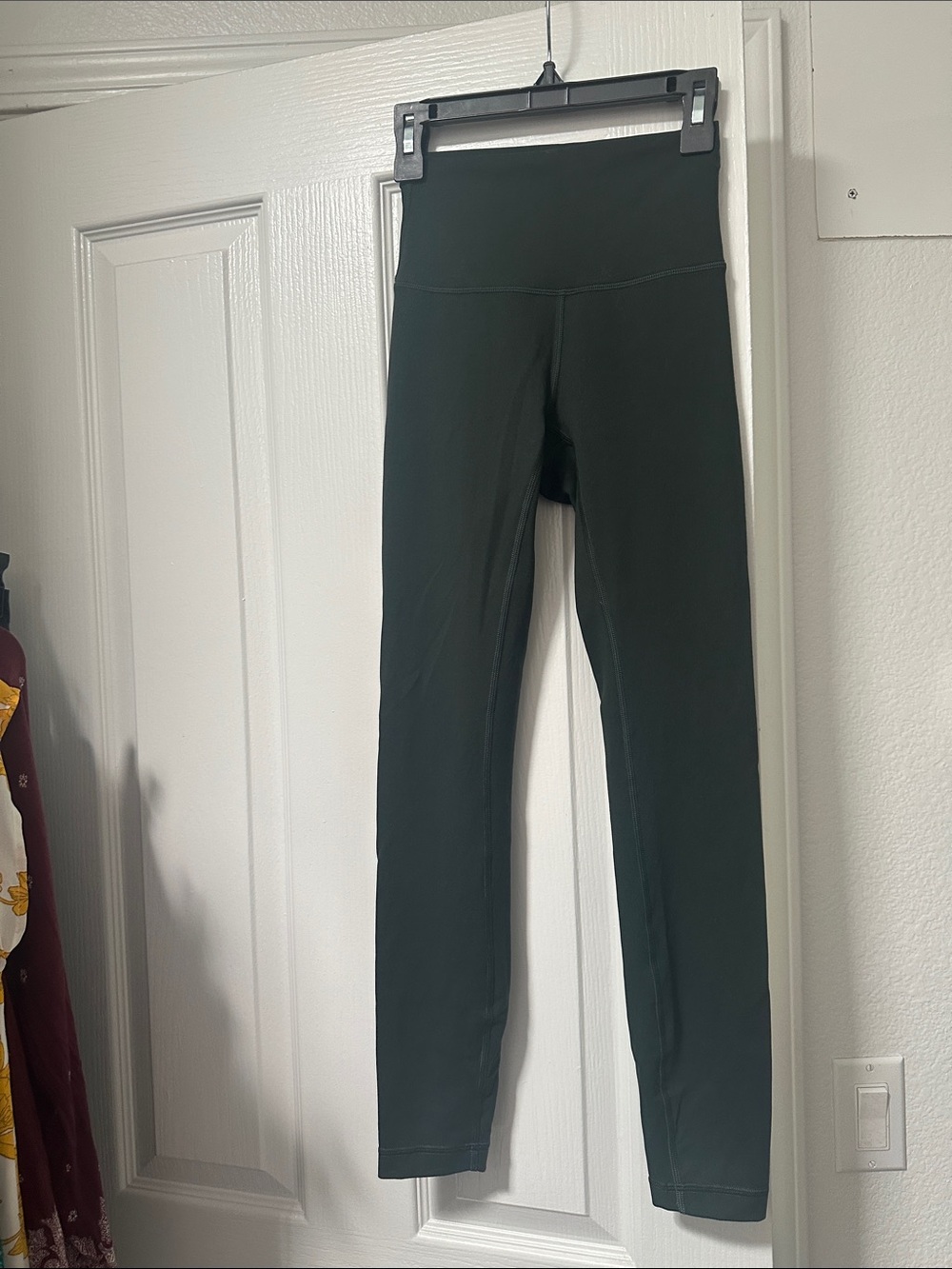 lululemon athletica Rainforest Green Wunder Train 25” High-Rise Tight Size 2